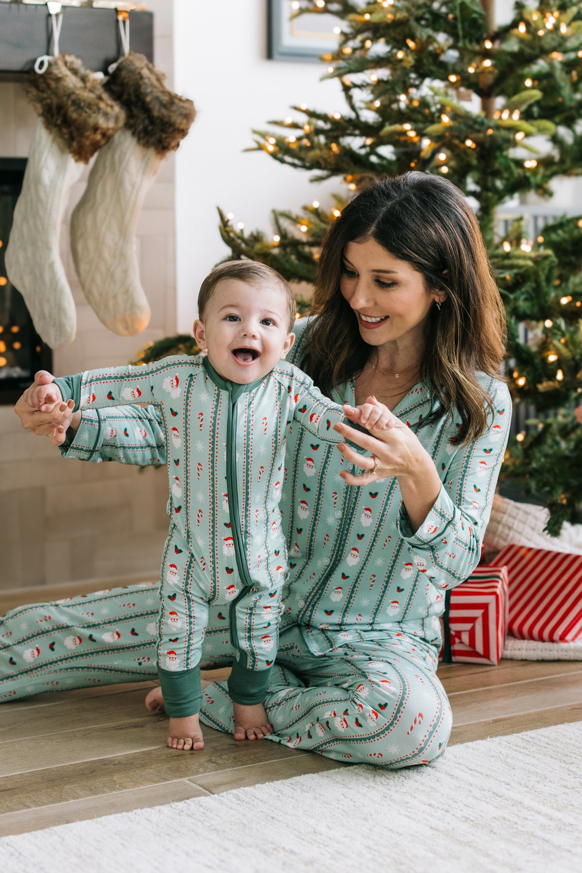 Holly Jolly Zippy Romper: Preorder ships by 9/25